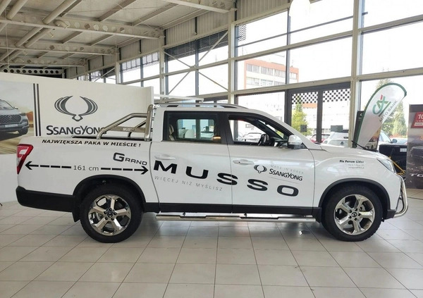 SsangYong Musso cena 214000 przebieg: 6000, rok produkcji 2022 z Kielce małe 121